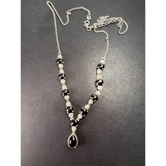 Shungite and white topaz necklace in sterling silver - Picture 2 of 11